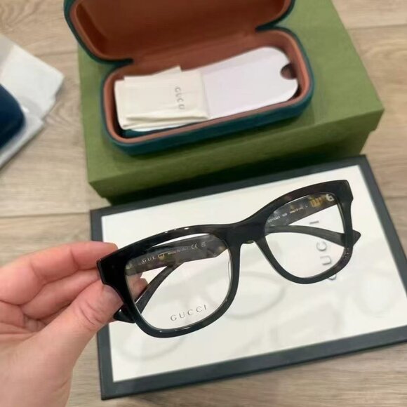 NIB Authentic Gucci Black Eyeglasses UNISEX - Picture 2 of 4